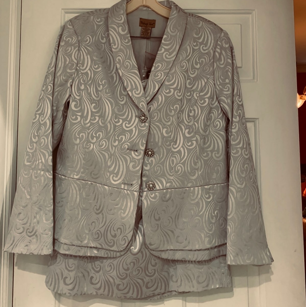 Silver skirt suit